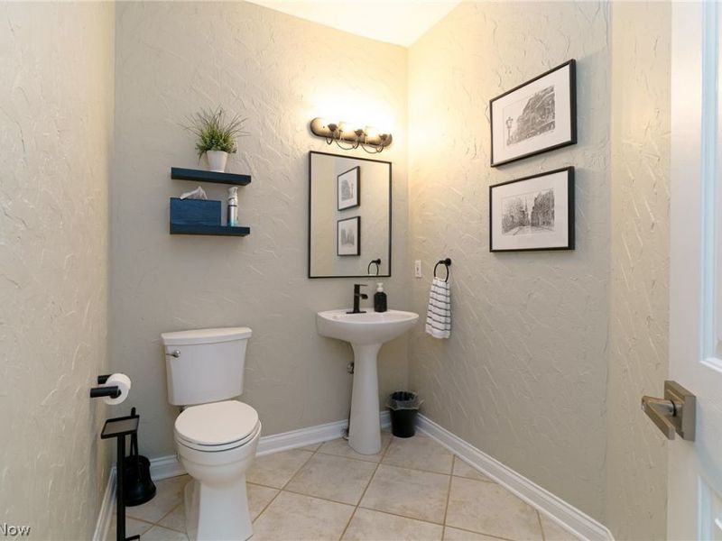 21711 Woodfield Trail , Strongsville, OH 44149 Photo 22