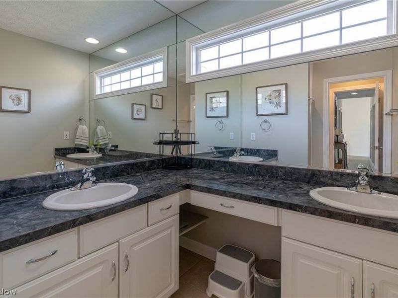 21711 Woodfield Trail , Strongsville, OH 44149 Photo 36