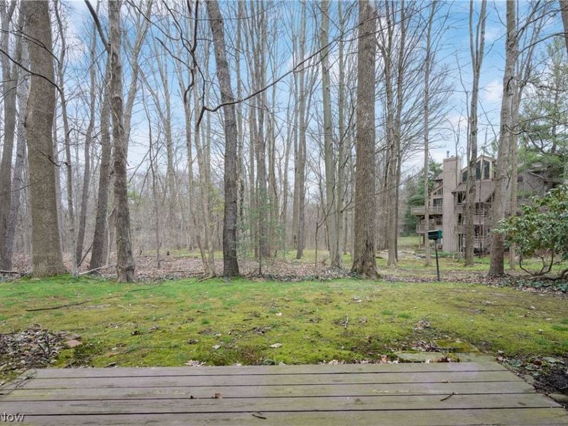 2141 Pinebrook Trail , Cuyahoga Falls, OH 44223 Photo 25