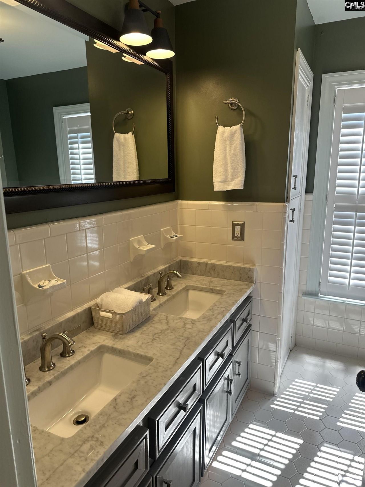 1704 Phelps Street Photo 31