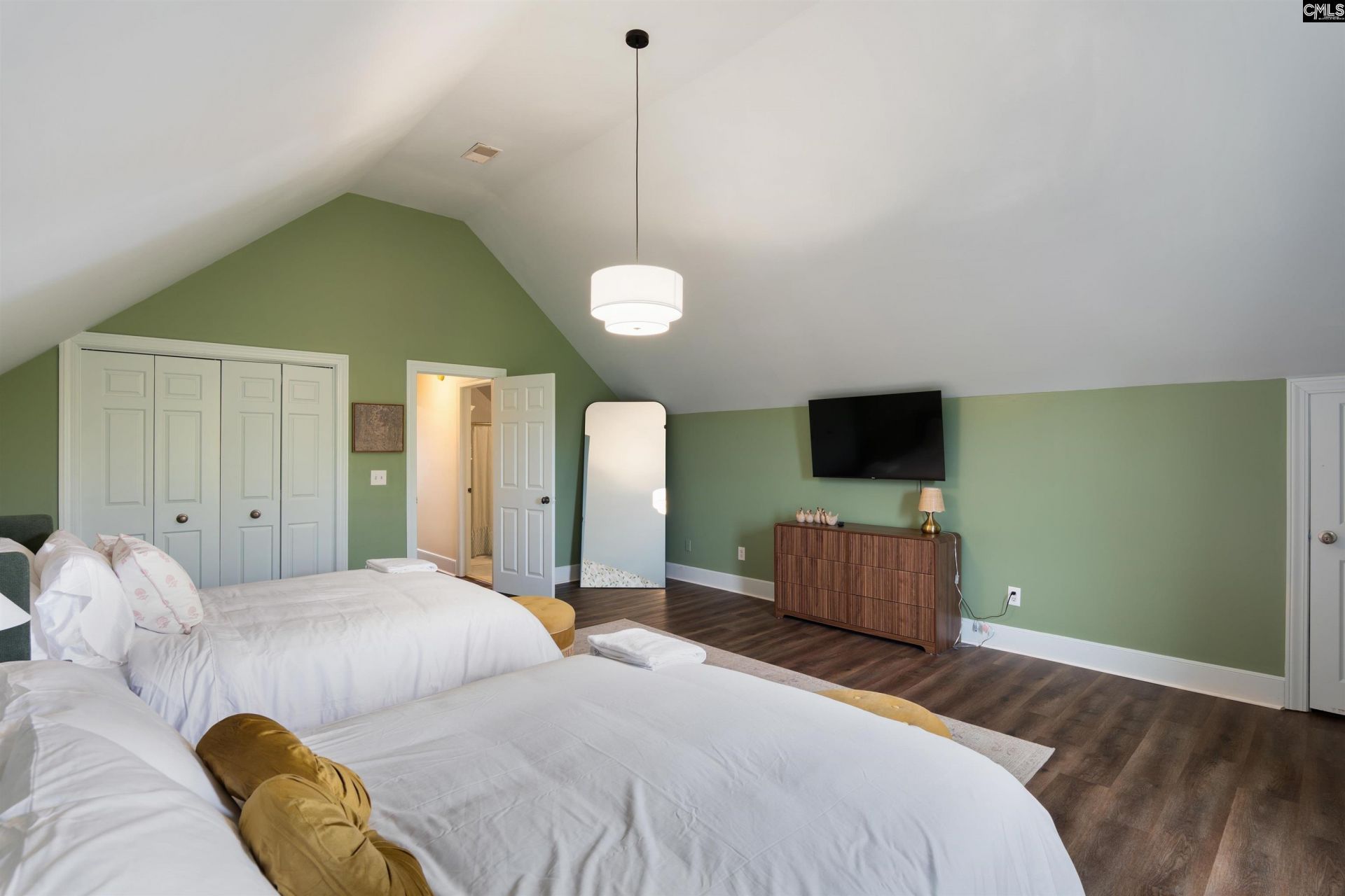 1704 Phelps Street  Photo 94