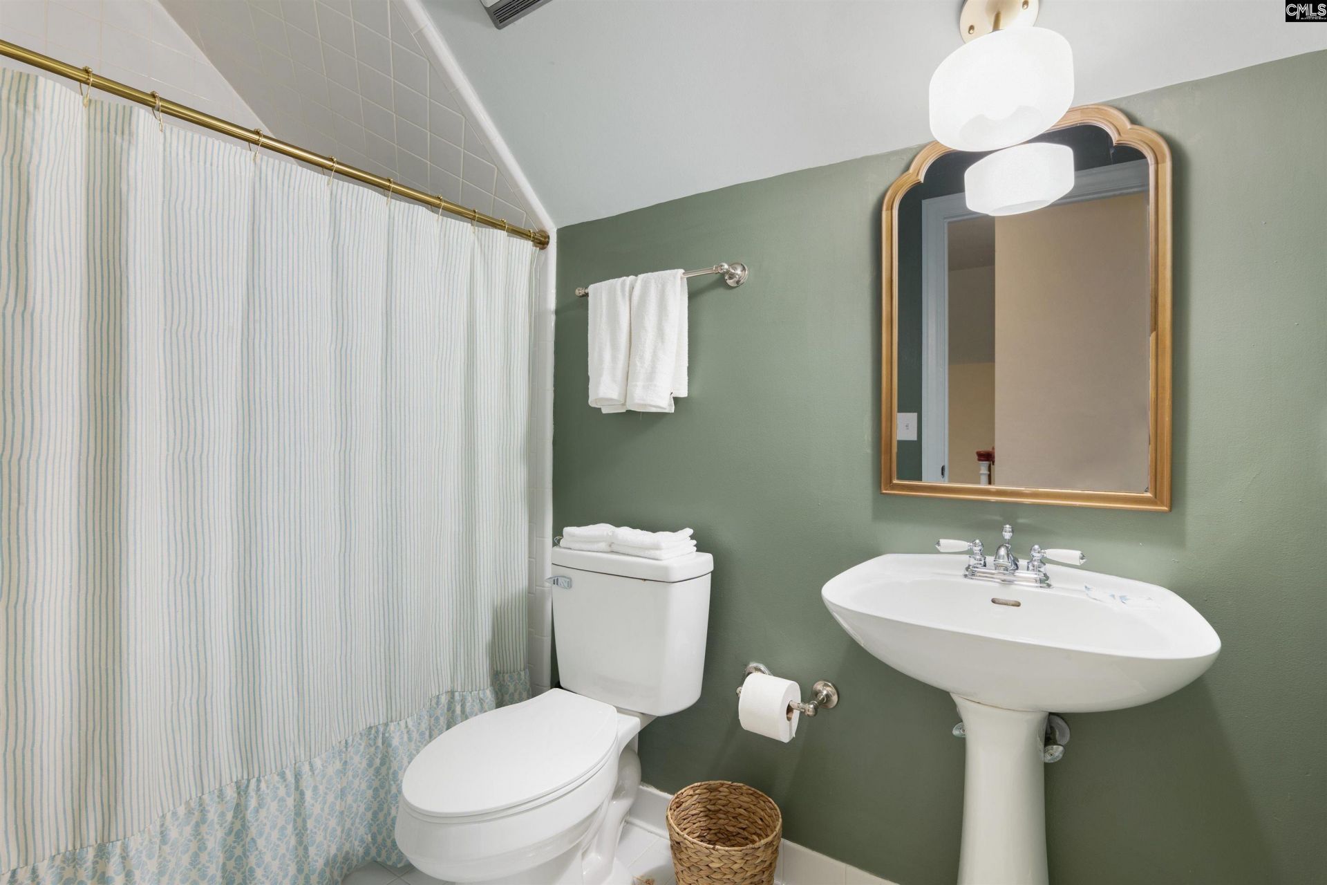 1704 Phelps Street  Photo 95