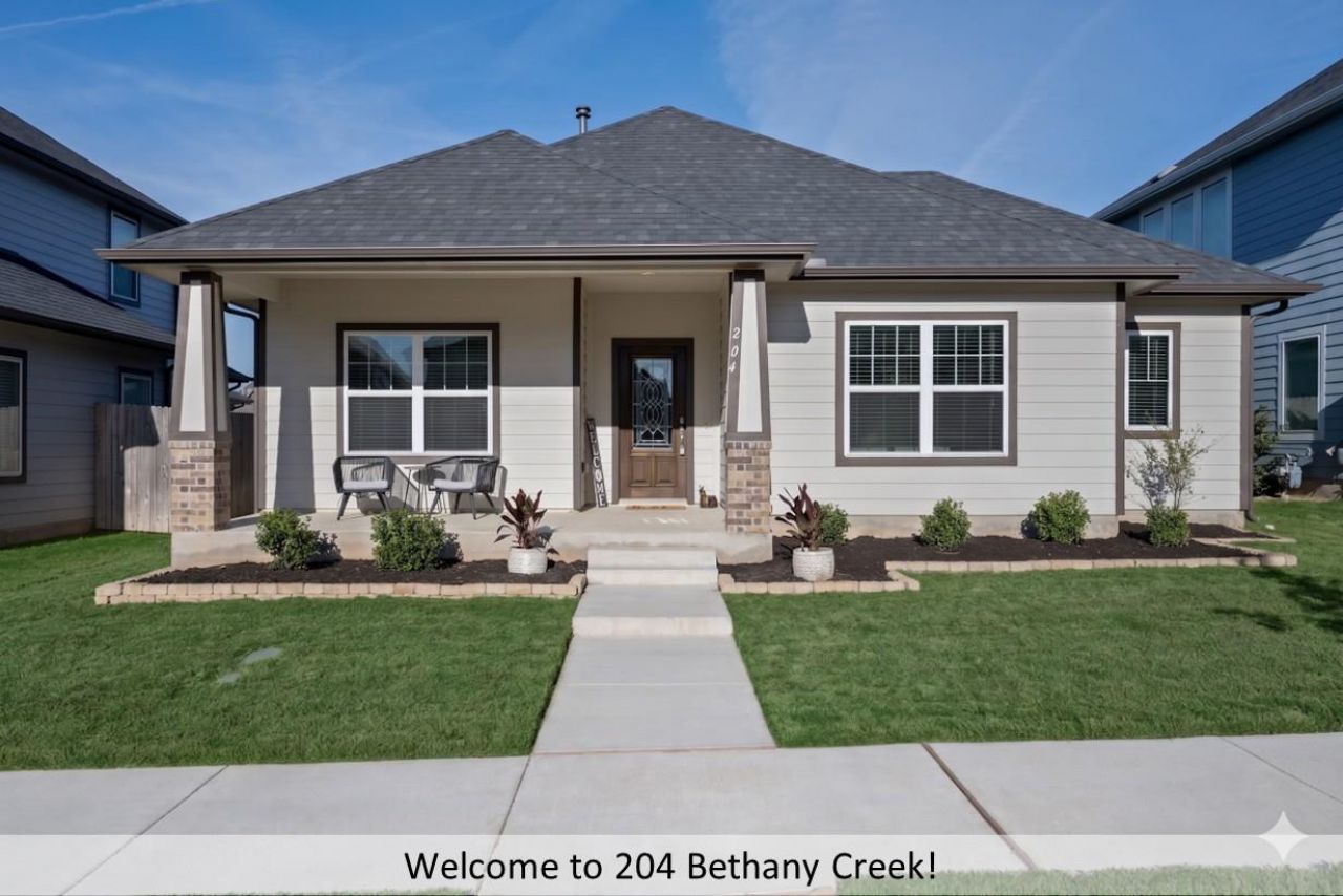 204 Bethany Creek Dr, Hutto, TX 78634 Main Photo