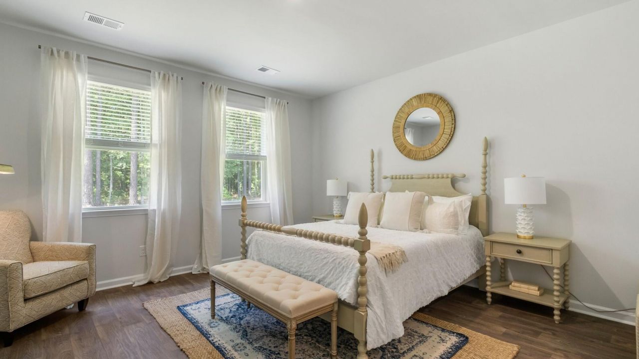 3919 Aberfeldy Lane Photo 5