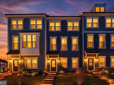 17914 WOODS OVERLOOK DRIVE, DUMFRIES, VA 22026