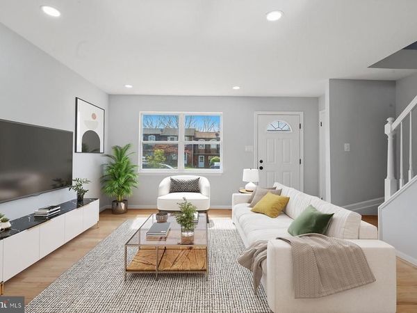 15 CHARLES STREET, WESTMINSTER, MD 21157