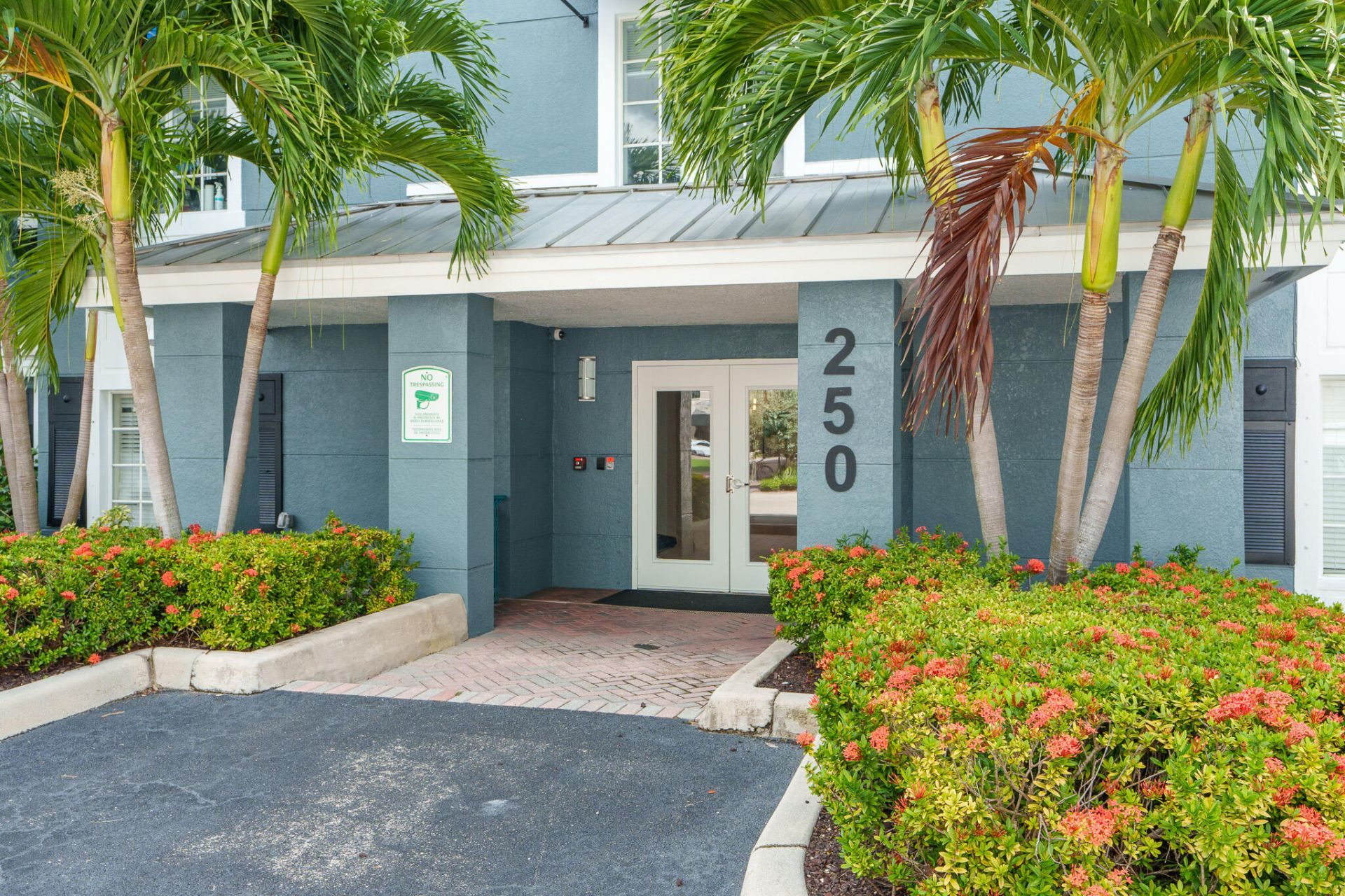 250 NE 3rd Avenue, Unit 1207, Delray Beach, FL 33444 Photo