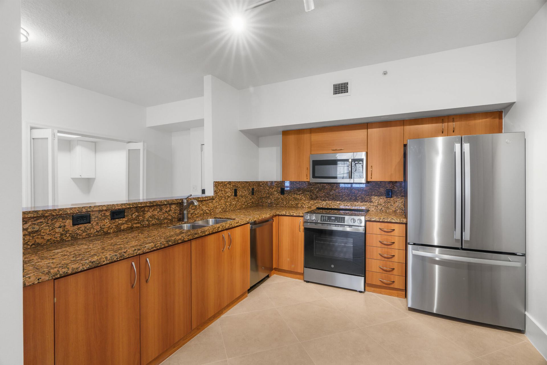 250 NE 3rd Avenue, Unit 1207, Delray Beach, FL 33444 Photo