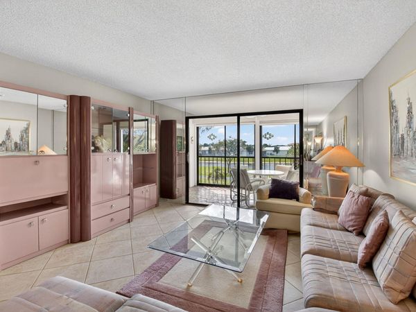 14476 Amberly Lane, Unit 203, Delray Beach, FL 33446