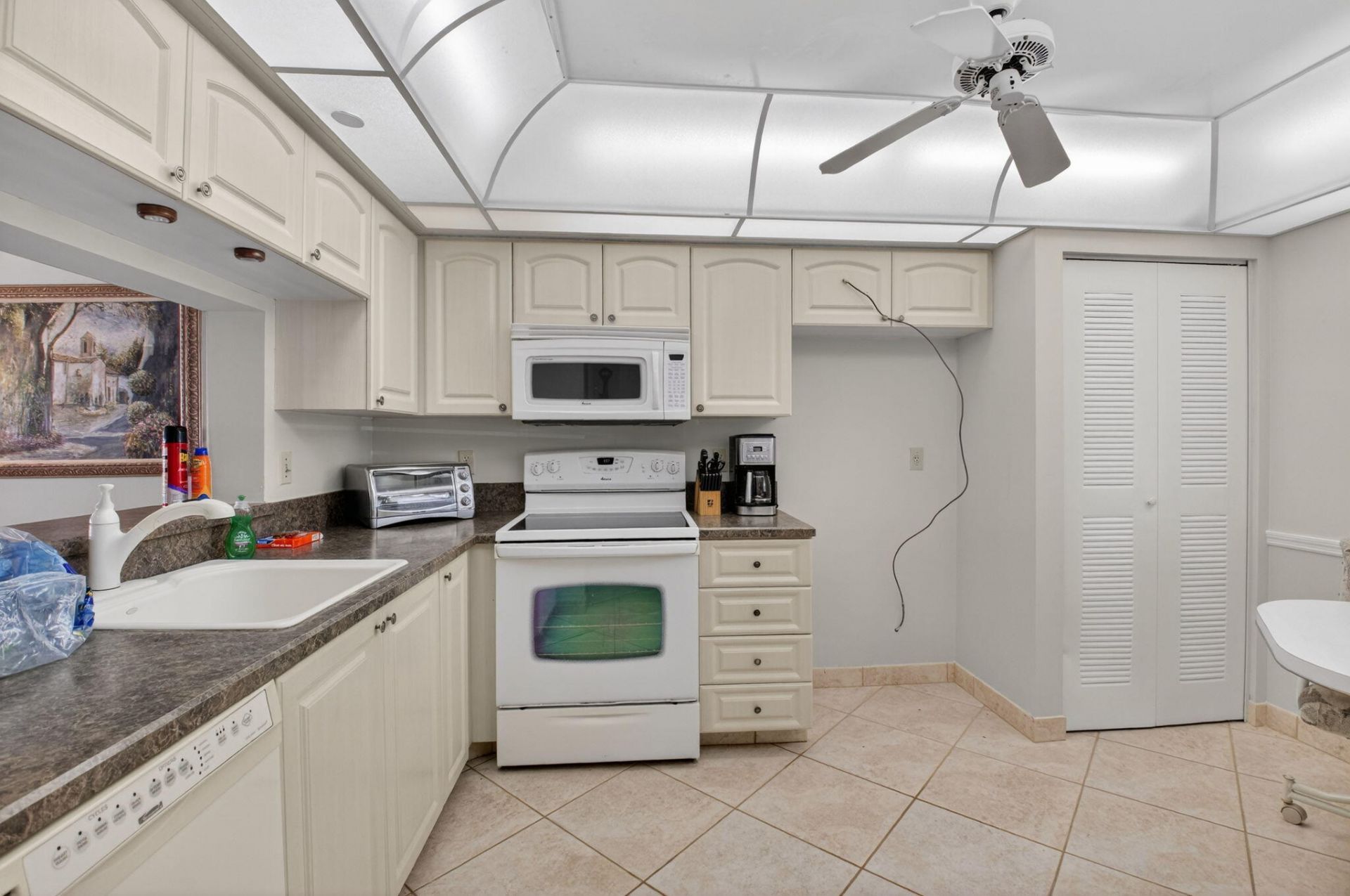 14476 Amberly Lane, Unit 203, Delray Beach, FL 33446 Photo