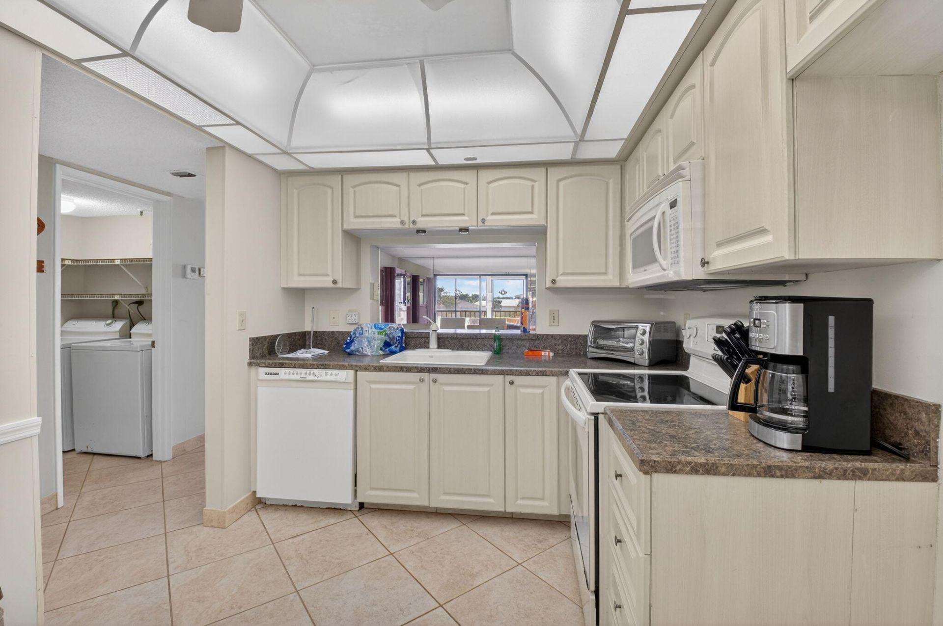 14476 Amberly Lane, Unit 203, Delray Beach, FL 33446 Photo