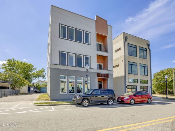 314 Davis Street, Unit 301, Wilmington, NC 28401