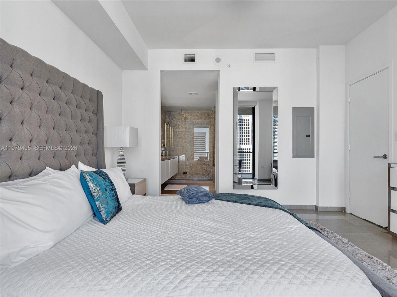 88 SW 7th St, Unit 2709, Miami, FL 33130 Photo