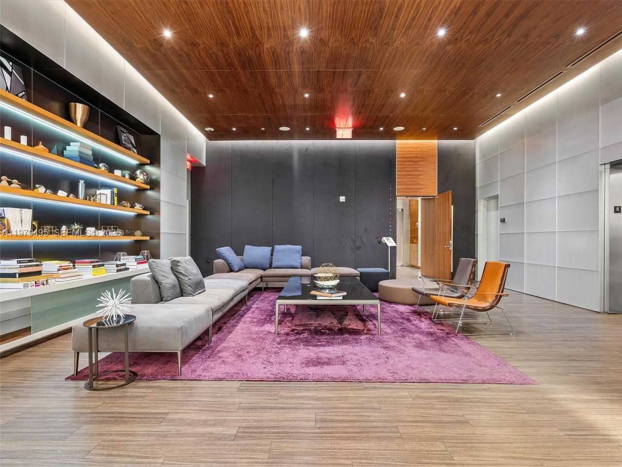 88 SW 7th St, Unit 2709, Miami, FL 33130 Photo