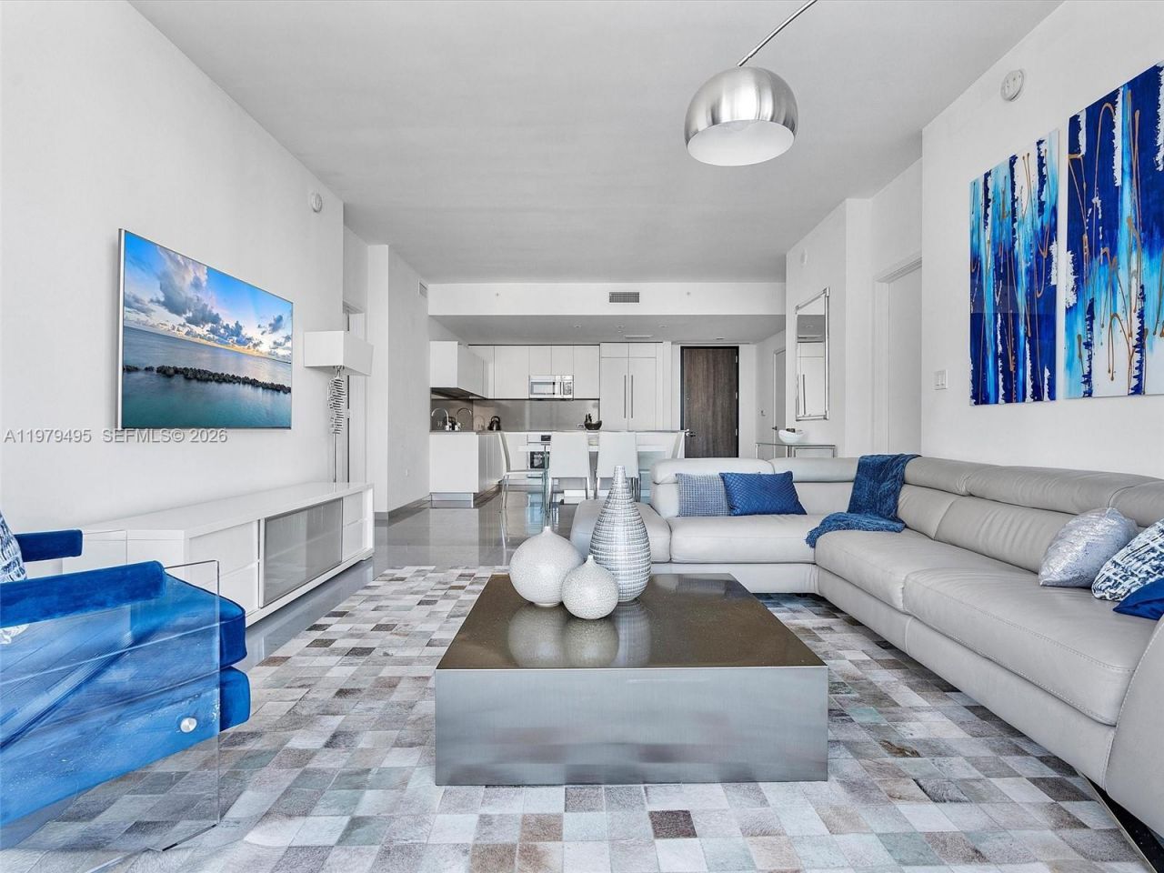 88 SW 7th St, Unit 2709, Miami, FL 33130 Photo