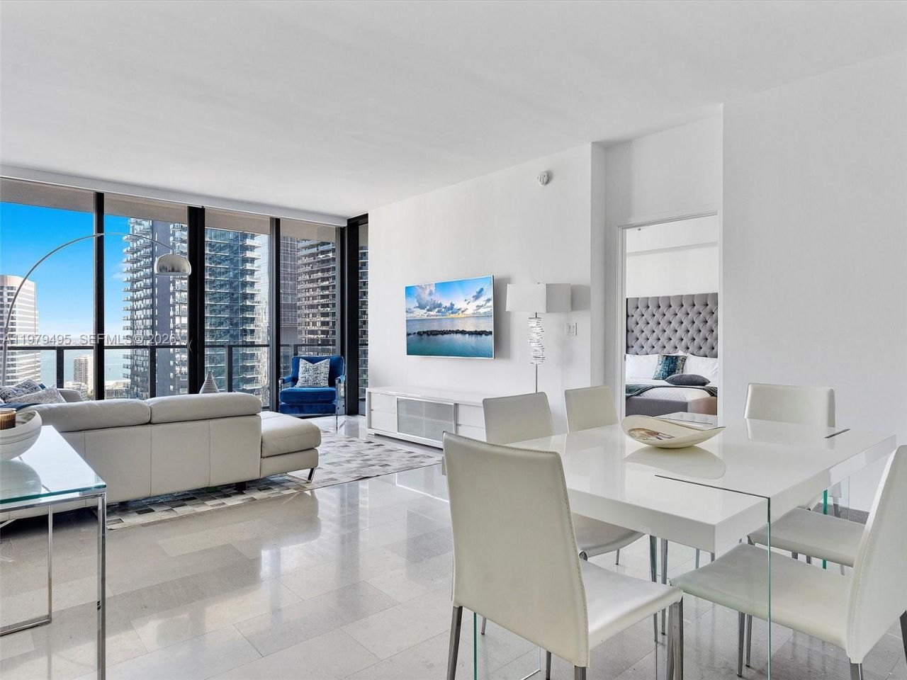 88 SW 7th St, Unit 2709, Miami, FL 33130 Photo