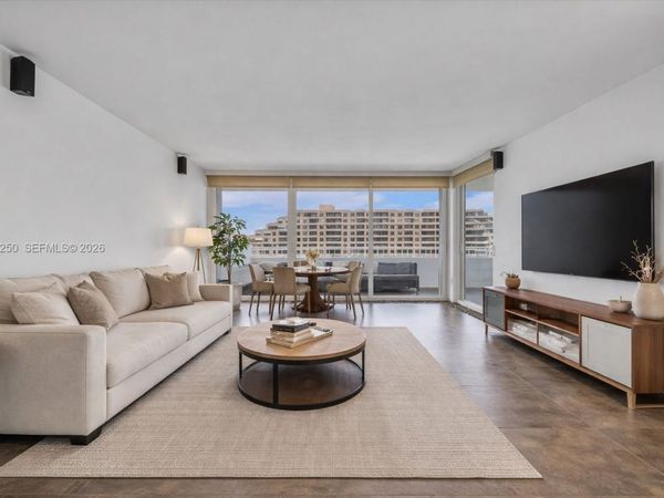 199 Ocean Lane Dr, Unit 1009, Key Biscayne, FL 33149