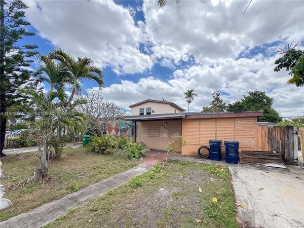 11430 SW 41st Ter , Miami, FL 33165