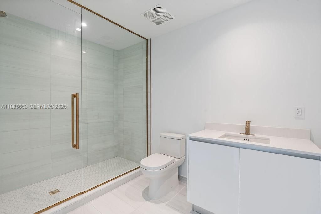 2678 Tigertail Ave , Unit PH1, Miami, FL 33133 Photo