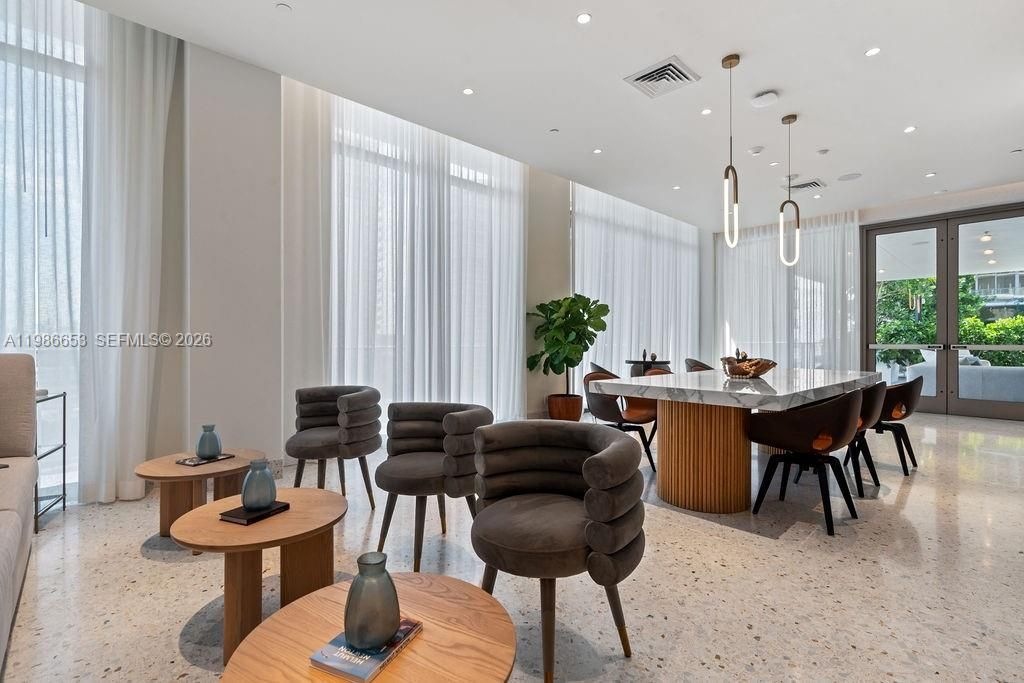 2678 Tigertail Ave , Unit PH1, Miami, FL 33133 Photo