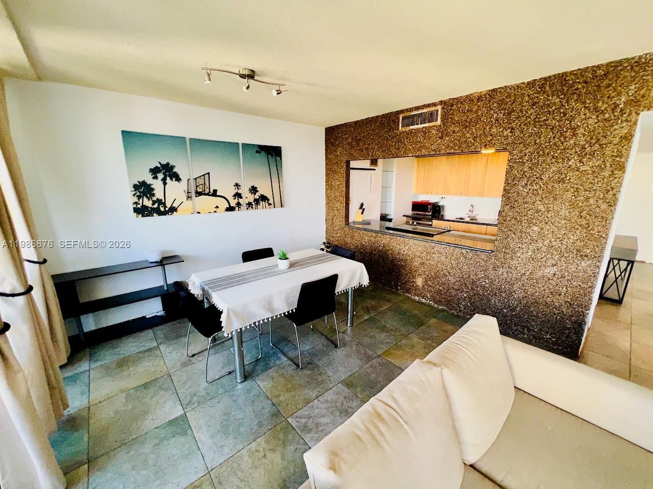 900 Bay Dr, Unit 411, Miami Beach, FL 33141 Photo