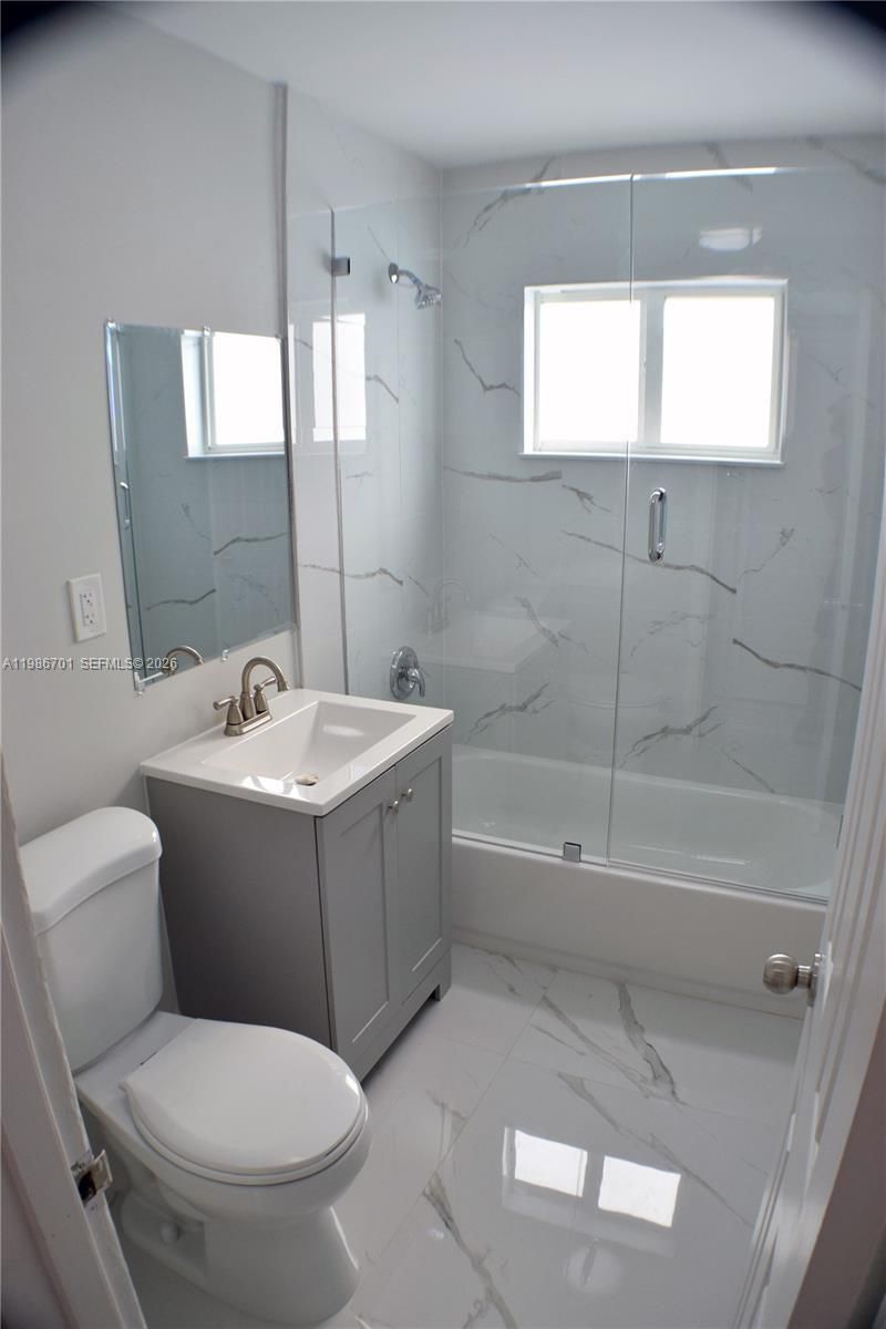 622 NE 6th St , Unit 2, Hallandale Beach, FL 33009 Photo