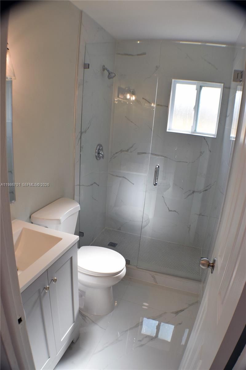 622 NE 6th St , Unit 2, Hallandale Beach, FL 33009 Photo