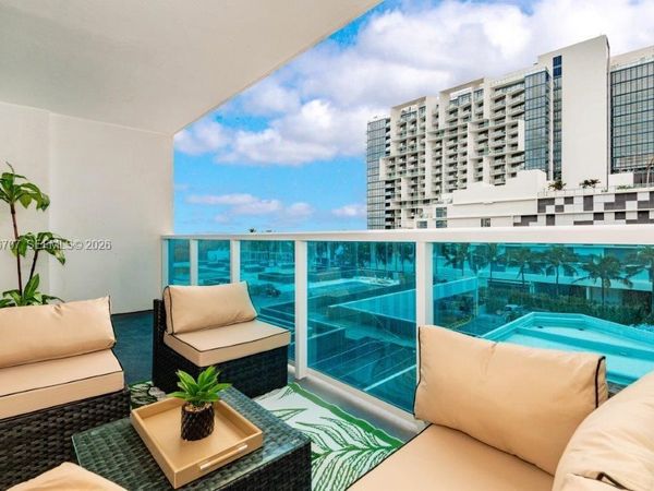 2301 Collins Ave , Unit 401, Miami Beach, FL 33139
