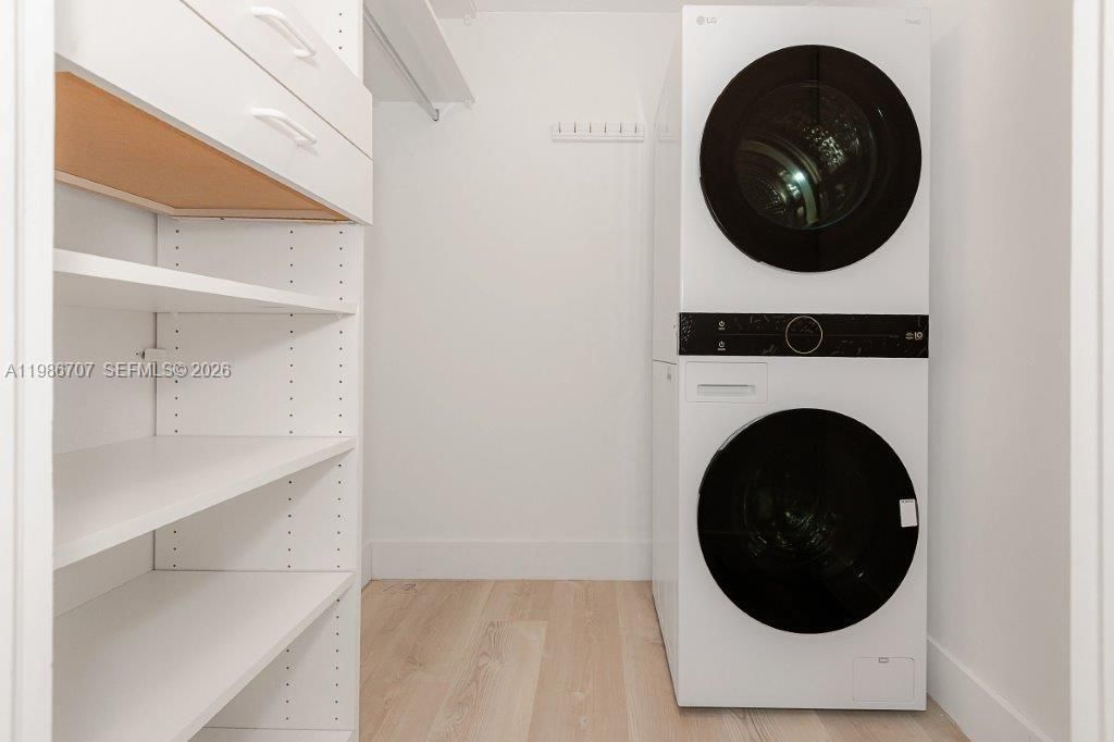 2301 Collins Ave , Unit 401, Miami Beach, FL 33139 Photo