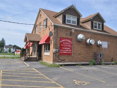 4572 Clark Street, Hamburg, NY 14075