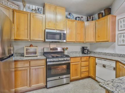 700 Moon Cir #732, Unit 732, Folsom, CA 95630 Photo