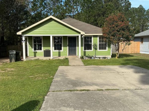 2000 Maria Lane, Lillian, AL 36549