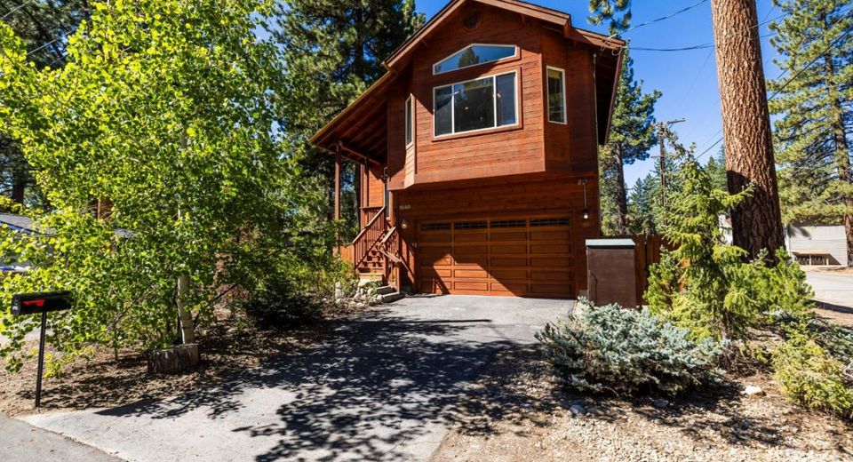 1040 Truckee Drive, South Lake Tahoe, CA 96150 Photo