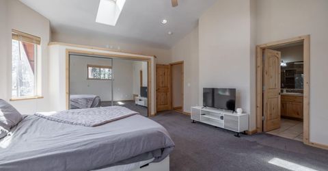 1040 Truckee Drive, South Lake Tahoe, CA 96150 Photo