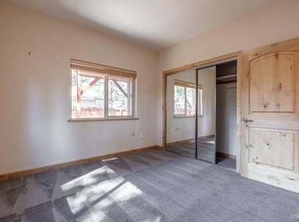 1040 Truckee Drive, South Lake Tahoe, CA 96150 Photo