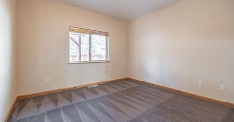 1040 Truckee Drive, South Lake Tahoe, CA 96150 Photo