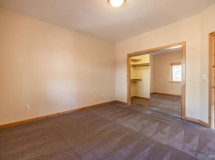 1040 Truckee Drive, South Lake Tahoe, CA 96150 Photo