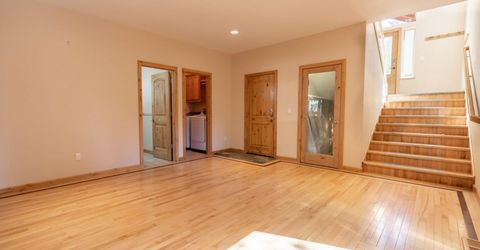 1040 Truckee Drive, South Lake Tahoe, CA 96150 Photo