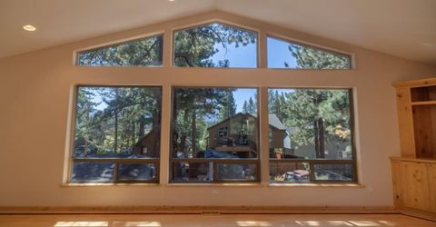 1040 Truckee Drive, South Lake Tahoe, CA 96150 Photo