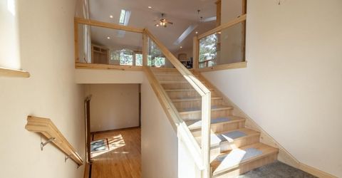 1040 Truckee Drive, South Lake Tahoe, CA 96150 Photo