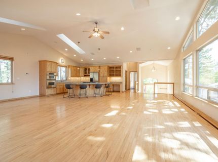 1040 Truckee Drive, South Lake Tahoe, CA 96150 Photo