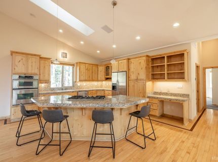 1040 Truckee Drive, South Lake Tahoe, CA 96150 Photo