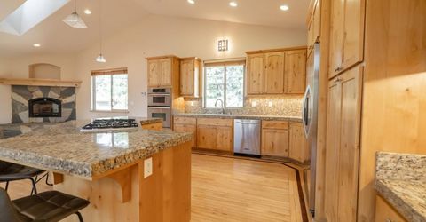 1040 Truckee Drive, South Lake Tahoe, CA 96150 Photo