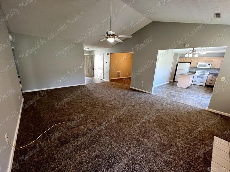 2451 Trotter Court, Beavercreek, OH 45434 Photo 5