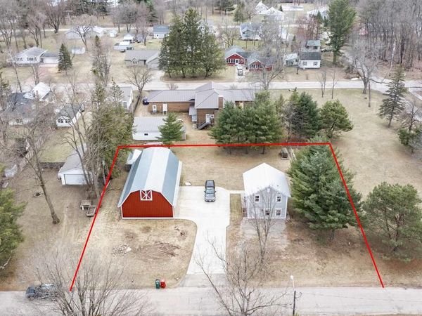 E1471 ARBOR STREET, Waupaca, WI 54981