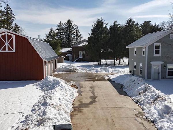 E1471 ARBOR STREET, Waupaca, WI 54981