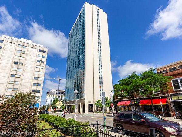 555 E WILLIAM Street, Ann Arbor, MI 48104