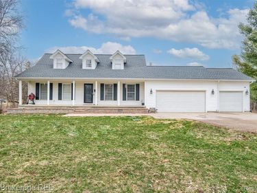 2409 Granger Road, Brandon Twp, MI 48462