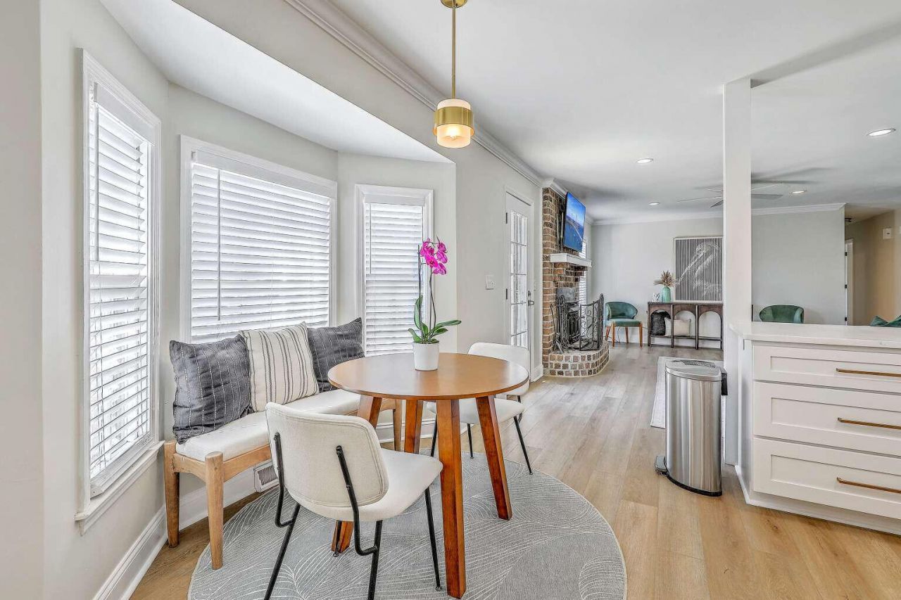 2907 Honeywell Court Photo 11