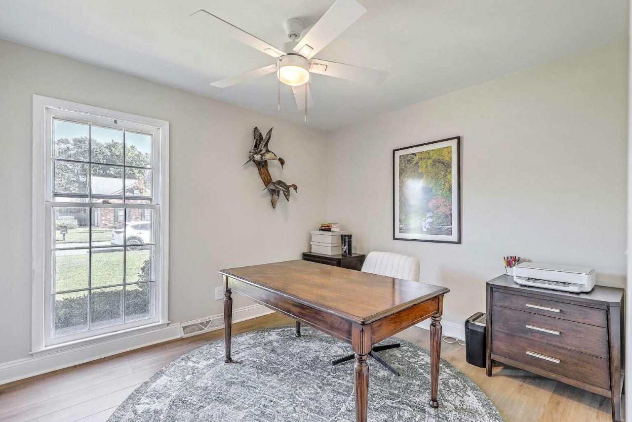 2907 Honeywell Court Photo 18